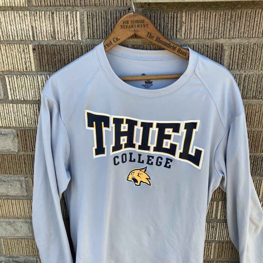 Thiel College Bobcats Men's Medium Long Sleeve Athletic T-Shirt‎